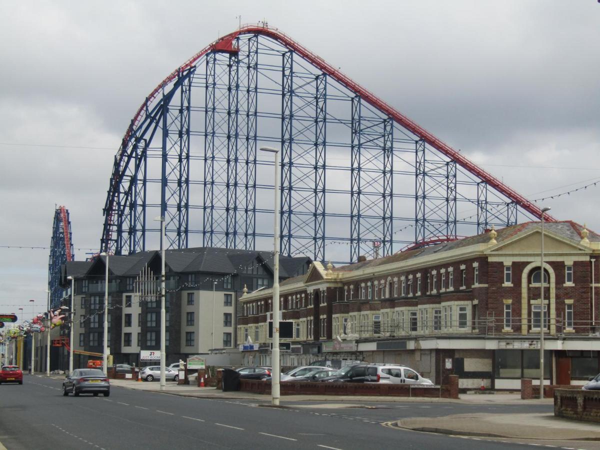 Alderley Hotel Blackpool Bagian luar foto